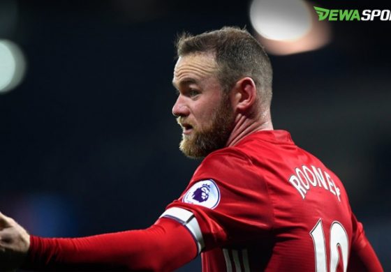 Setelah Oscar, Giliran Wayne Rooney Digoda Gaji Selangit