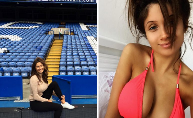 Presenter Seksi FanTV Chelsea Bikin Penonton Gagal Fokus