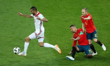 Iniesta Sikapi Positif Blundernya Lawan Maroko