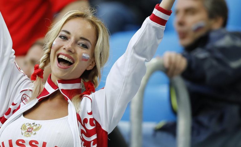 Fans Tercantik Piala Dunia 2018 Nangis Semalaman Dituduh Sebagai Bintang Porno