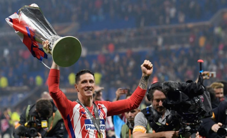 Momen Romantis Fernando Torres Bersama Wanita ini Bikin Iri Para Penggemarnya