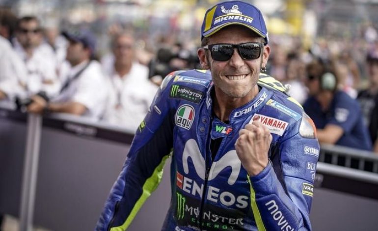 Mantap! Sekali Tidur Siang, Gaji Valentino Rossi Bisa Buat Beli Satu Yamaha NMAX