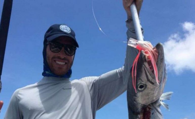 Sangar di Lapangan, Ternyata Sergio Ramos Juga Jago Mancing