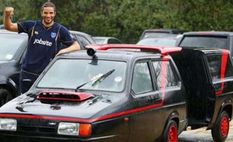 Kocak, Eks Kiper Liverpool Punya Mobil Roda Tiga Mirip Bajaj
