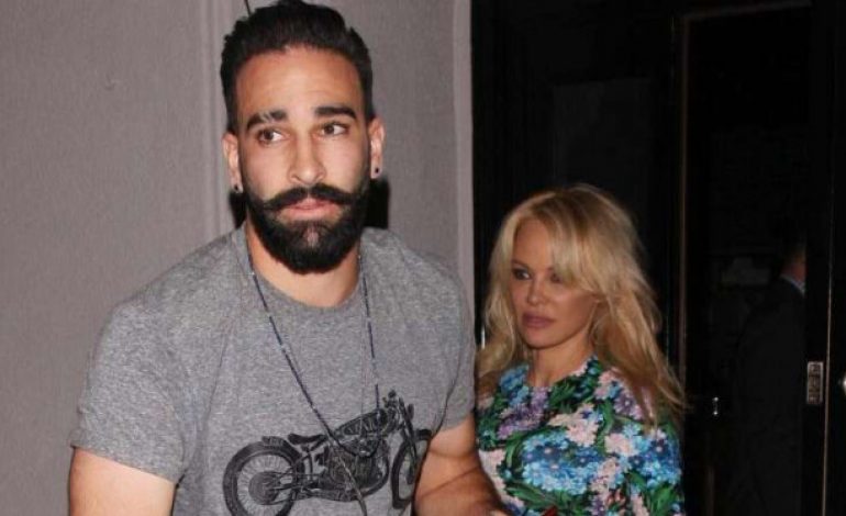 Bek Timnas Prancis Gagal Nikahi Si Seksi Pamela Anderson