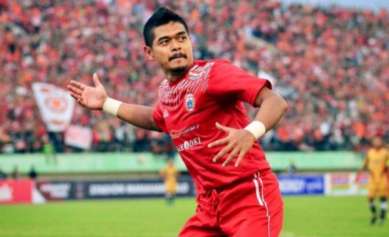 Bambang Pamungkas Unggah Foto Mesra dengan Pemain Persib Bandung