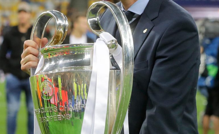 3 Alasan Zinedine Zidane Cocok Tangani MU