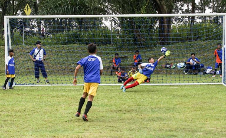 Cara Kompetisi Sepakbola Usia Muda Kuatkan Mental Pemain