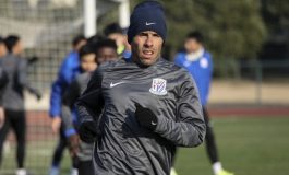 Carlos Tevez Mengaku Lebih Suka Nonton Golf Ketimbang Sepak Bola