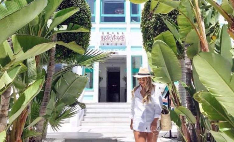 Gila, Hotel Milik Messi Bakal Gelar Pesta Sex Lesbian