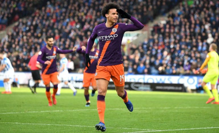 Gunduli Huddersfield, City Terus Tekan Liverpool