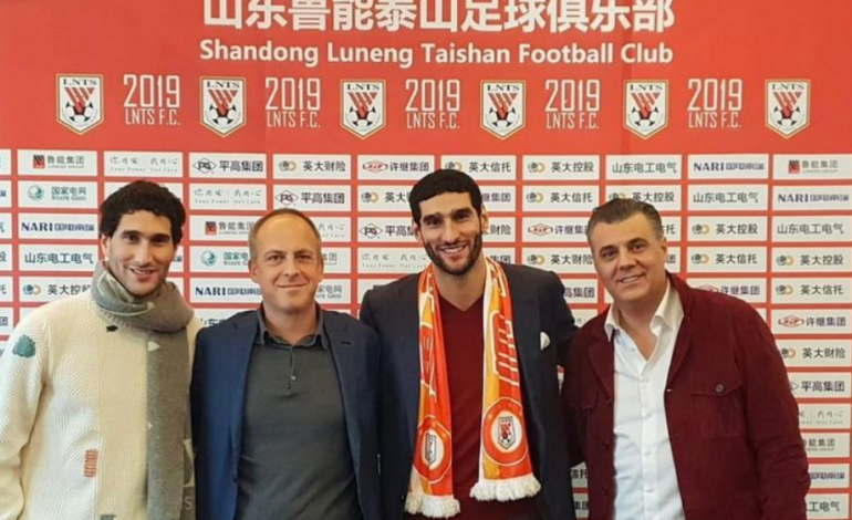 Manchester United Resmi Melepas Fellaini ke Liga China