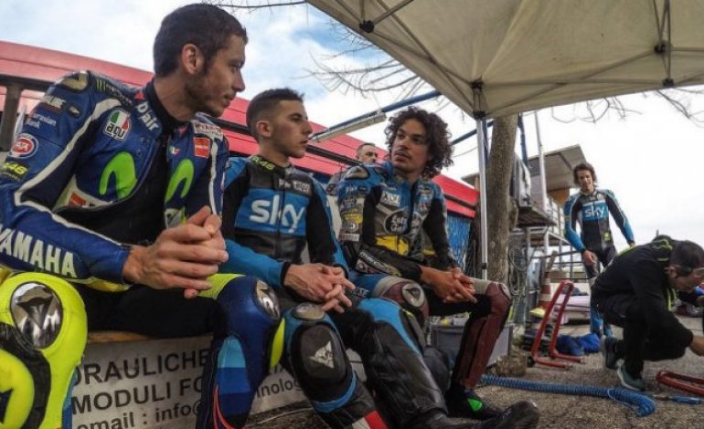 Lihat Anak Didiknya Menggeliat, Valentino Rossi Ketar-ketir