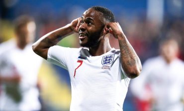 Timnas Inggris Diteror Rasis, Sterling Minta UEFA Bertindak Tegas