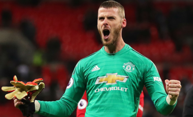 Beda Rasa, Main di United dengan Spanyol