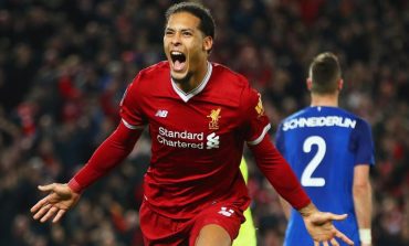 Soal Van Dijk Punya Kelemahan Atau Tidak, Dua Eks Liverpool Beda Pendapat