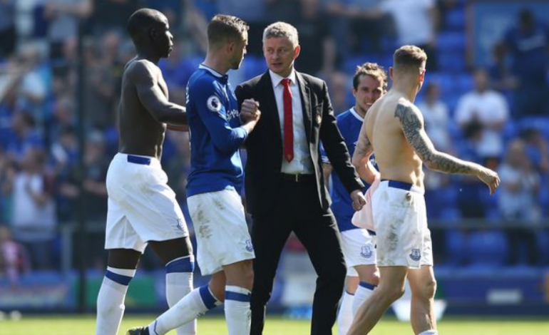 Solskjaer Minta Maaf Manchester United Dicukur Everton