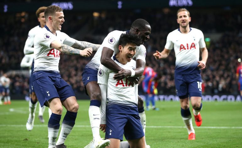 Laba Tottenham Bukukan Rekor Dunia