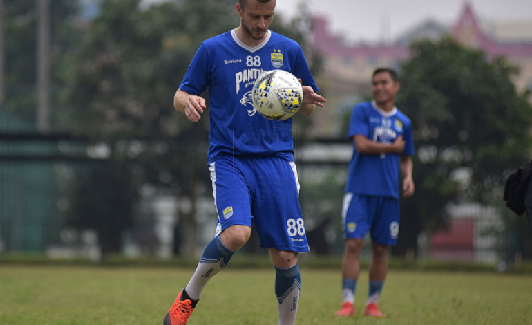 Rene Mihelic Pernah Jadi Pemain Termuda di Timnas Slovenia