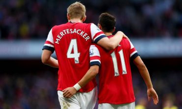Menurut Mertesacker, Ozil Bisa Bermain Seperti Modric