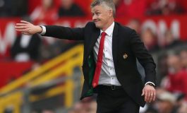 Manchester United Terpuruk, Solskjaer Seret Nama Mourinho