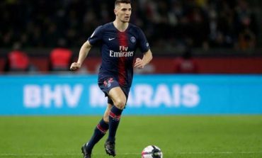 Tolak Arsenal, Thomas Meunier Selangkah Lebih Dekat Gabung MU