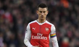 Kesulitan Beli Pemain, Arsenal Justru Bersiap Ditinggal Koscielny