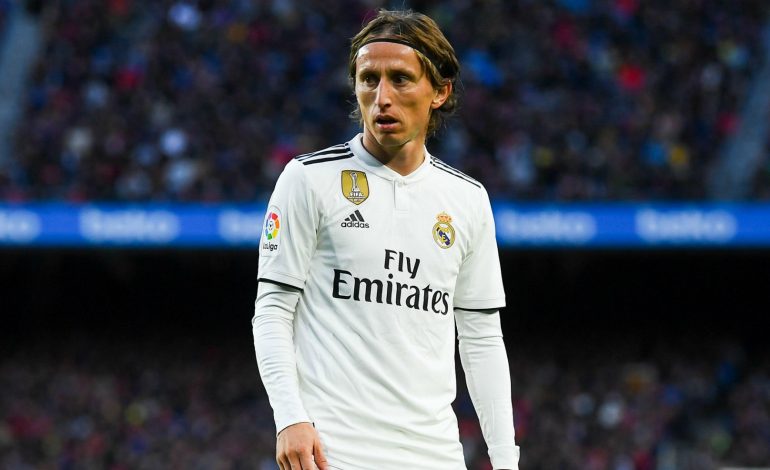Madrid Cuci Gudang, Milan Siap Tampung Modric