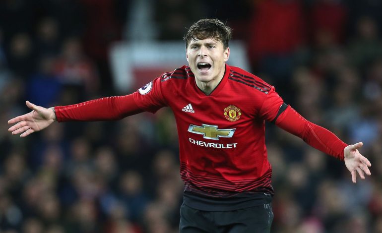 Manchester United Boyong Maguire, Lindelof ke Barcelona?