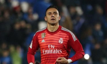 Madrid dan PSG Jajaki Tukar Guling Navas dengan Areola