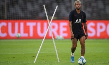 Pengacara Neymar Tampak di Camp Nou, Comeback ke Barcelona Kian Dekat?