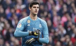 Courtois Cuek Hadapi Kritikan Fans Madrid