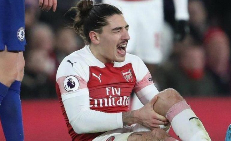 Sudah Pulih, Bellerin Belum Tentu Tampil 90 Menit Lawan Manchester United