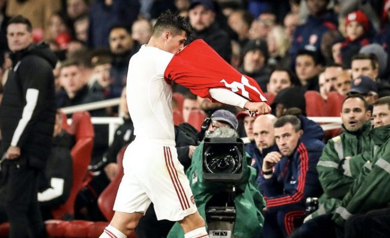 Dicemooh di Emirates Stadium, Granit Xhaka Tantang Balik Fans Arsenal