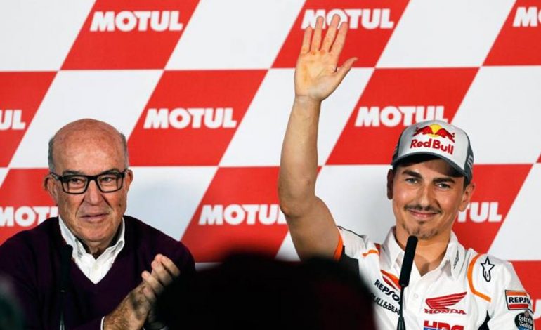 Lorenzo Rasakan Kebebasan Usai Lintasi Garis Finis Terakhir Kalinya
