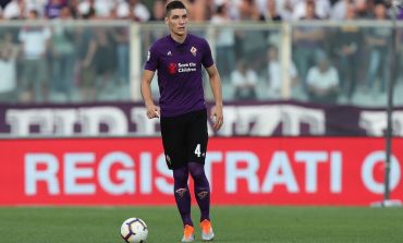 Cari Penerus Pique, Barcelona Bidik Bek Fiorentina