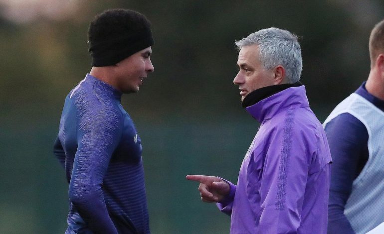 Alasan Mulia di Balik Pertanyaan Aneh Jose Mourinho kepada Dele Alli