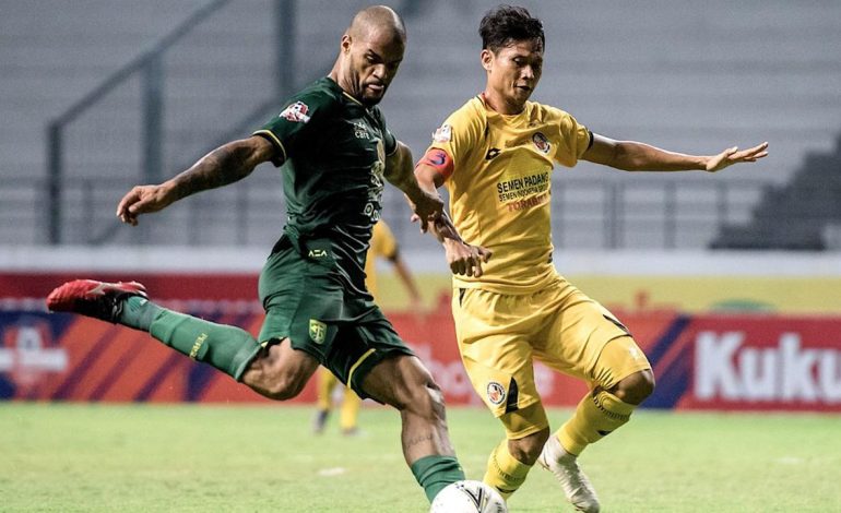 Persebaya Kembali Harus Berbagi Poin dengan Semen Padang