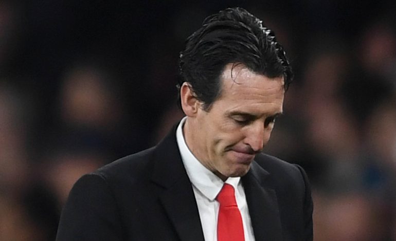Meski Terancam Dipecat, Emery Tetap Pikirkan Arsenal