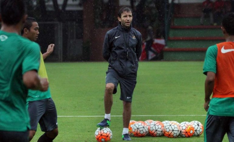 PSSI Targetkan Juara Piala AFF 2020, Luis Milla Tidak Bisa Beri Garansi