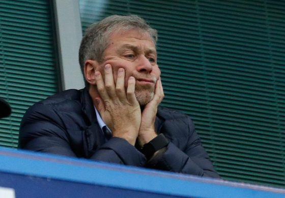 Cerita Unik Roman Abramovich Bayar Bonus Pemain Chelsea Secara Tunai