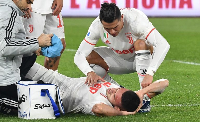 Cedera ACL, Demiral Akhiri Musim Bersama Juventus Lebih Cepat