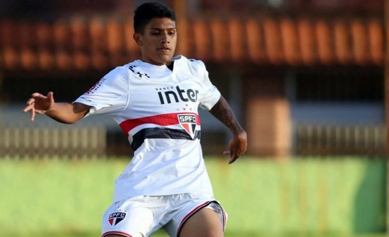 Barcelona Siap Boyong Bintang Remaja Sao Paulo