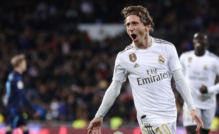 Manchester United Lewatkan Peluang Beli Luka Modric pada 2011, Trauma Transfer Berbatov