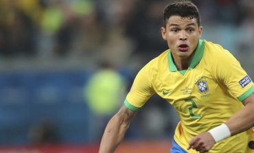 Thiago Silva Berencana Kembali ke AC Milan?