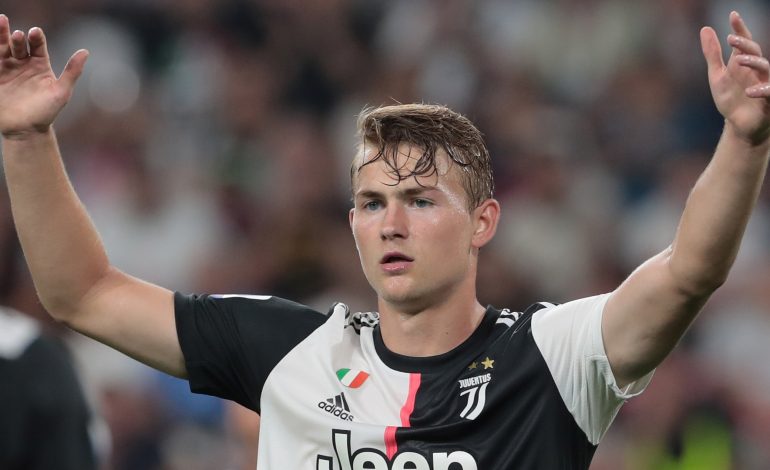 Kesulitan di Juventus, Raiola Akan Jajakan De Ligt kepada Real Madrid