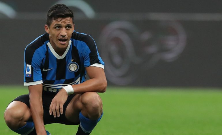 Alexis Sanchez Jalani Karantina Ditemani Model Cantik Anna Modler