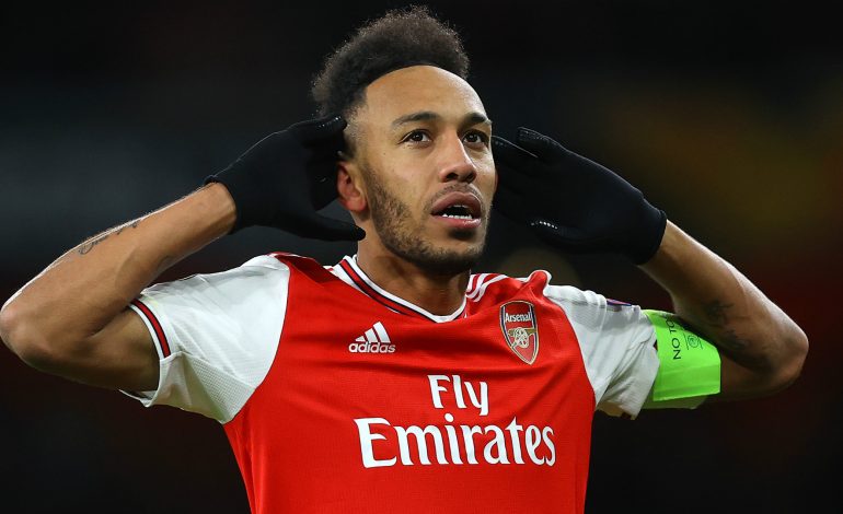 Arsenal Dianggap Blunder Jika Menjual Aubameyang