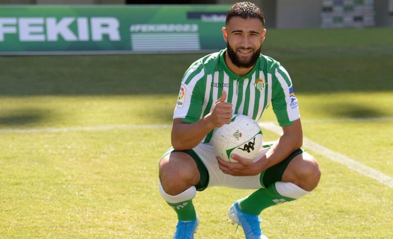 Pilih Bertahan, Nabil Fekir Tolak Arsenal, Newcastle dan AC Milan