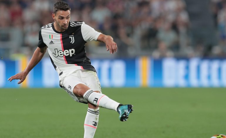 Barcelona Pertimbangkan Rekrut De Sciglio untuk Gantikan Semedo